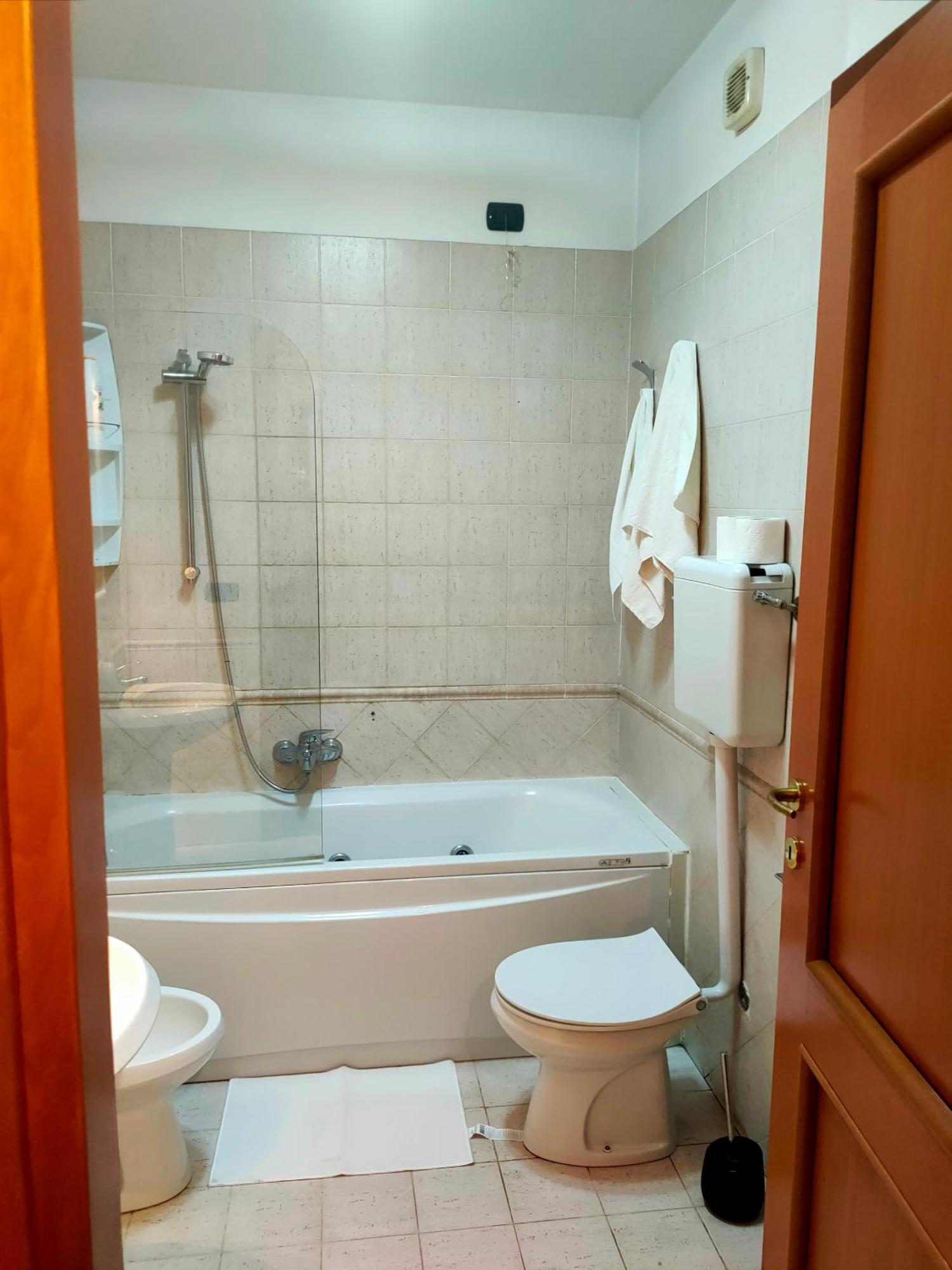 Lele House Fiumicino - Intero Appartamento Aeroporto Di Fiumicino - Nuova Fiera Di Roma Exterior photo